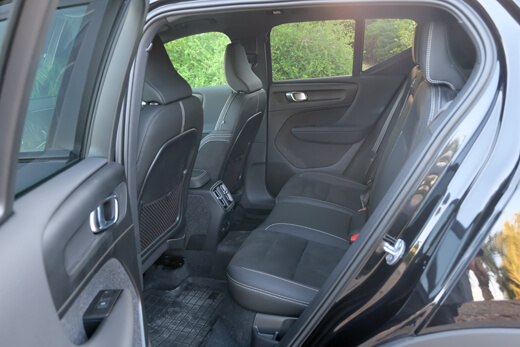 וולוו XC40 וולוו XC40